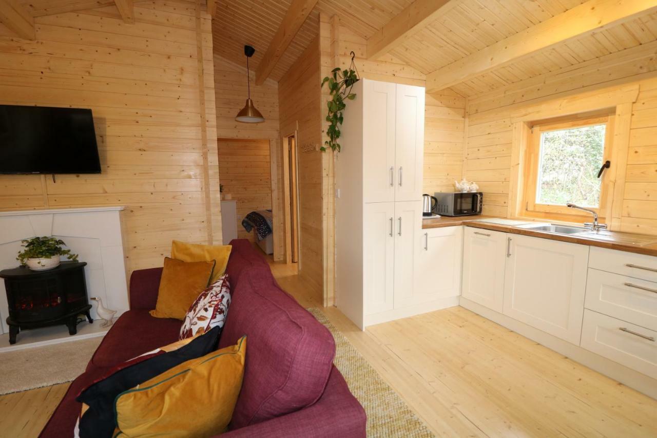 Inisean Lodge Log Cabin -Part Of Inisean B&B Dungloe Eksteriør bilde